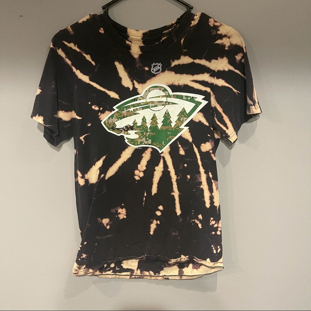 #37 Minnesota Wild Hockey Tee